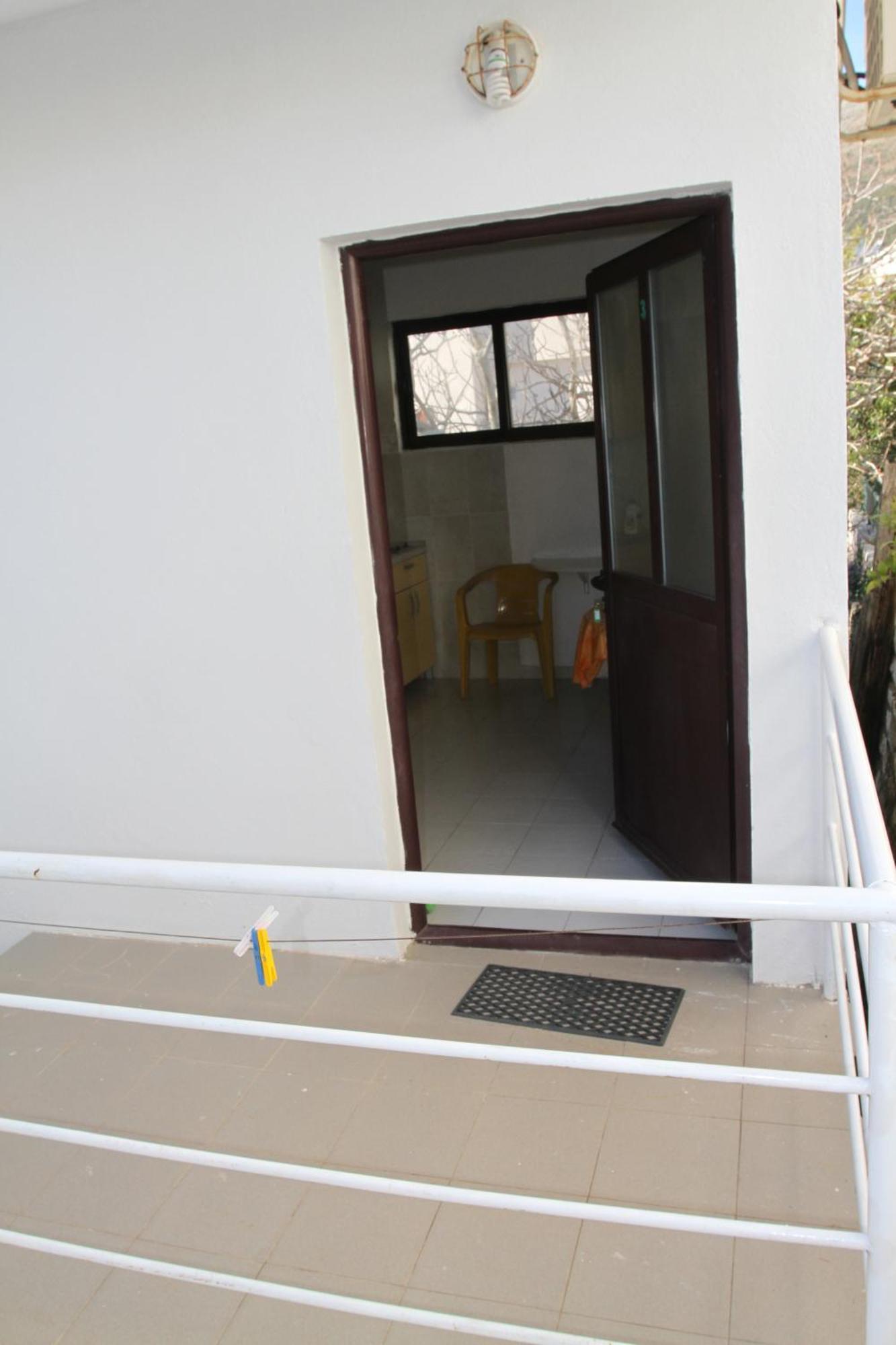 Apartments Popovic Petrovac Exterior foto