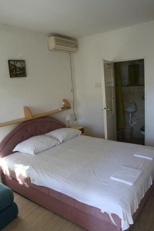 Apartments Popovic Petrovac Quarto foto